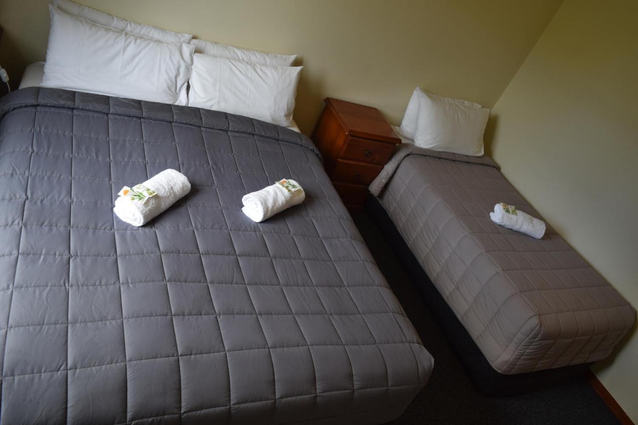 Garston Hotel & Cafe Екстер'єр фото